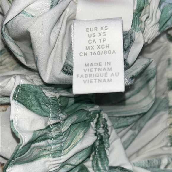 H&M Leaf Print A-Line Skirt - Green and Cream - Picture 7 of 12